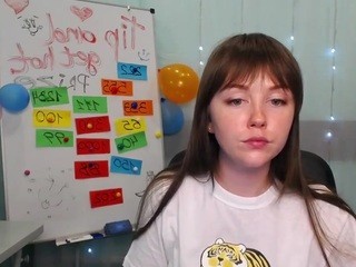 Trixytoxy nude on cam – live sex chat