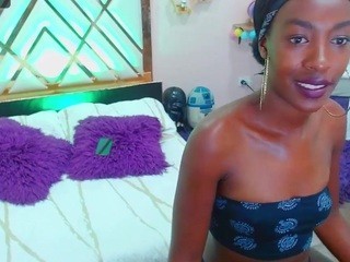 Caryn-brown nude on cam – live sex chat