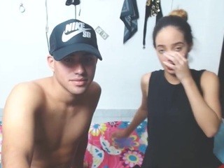 Couple-hottersex nude on cam – live sex chat