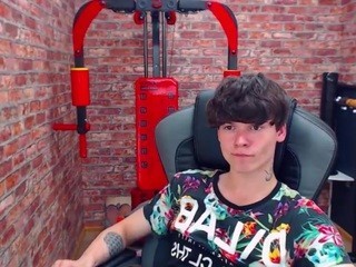Jaydendoris nude on cam – live sex chat