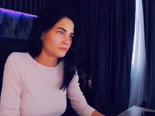LollyLips nude on cam – live sex chat