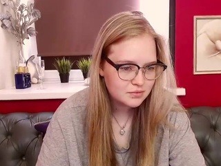 PollySweety nude on cam – live sex chat