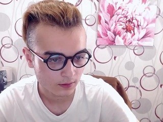 RonKit nude on cam – live sex chat
