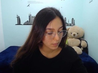 Valerychannel nude on cam – live sex chat