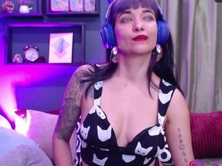 Carol nude on cam – live sex chat