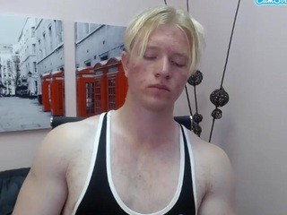 IronArnie nude on cam – live sex chat