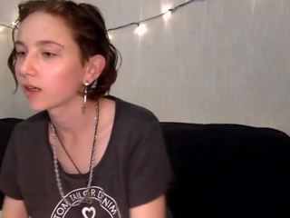 MollyLegend nude on cam – live sex chat
