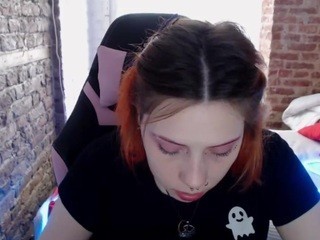 Pej-vinishko nude on cam – live sex chat