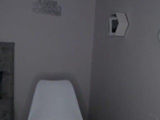 Scarlett-Berry nude on cam – live sex chat