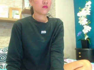 Sheril blosson nude on cam – live sex chat