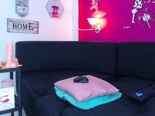 SterRichyy nude on cam – live sex chat