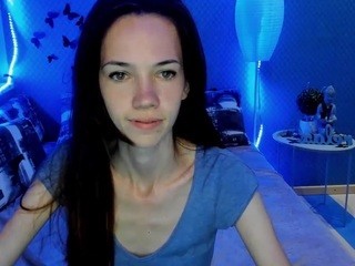TaraDart nude on cam – live sex chat