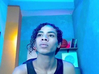 Vanelyk-sandoval nude on cam – live sex chat