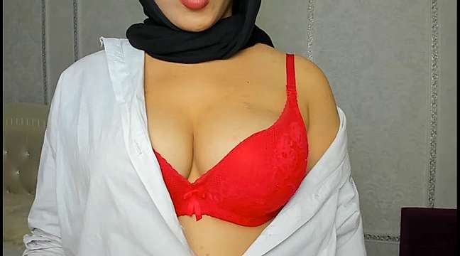adele_vi naked stripping on cam for live sex video chat