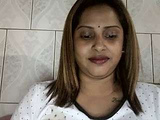 AdorableAishaa naked stripping on cam for live sex video chat
