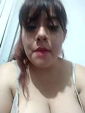 alixx270 naked stripping on cam for live sex video chat