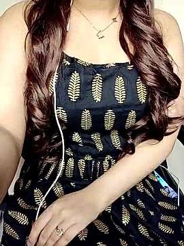 aliyaah_singh naked stripping on cam for live sex video chat
