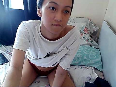 ALMIRA128 naked stripping on cam for live sex video chat