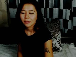 Amylien nude on cam – live sex chat