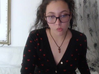 Angel-chaste nude on cam – live sex chat