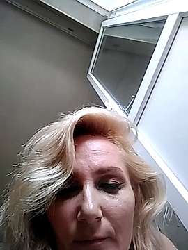 AngelOxy naked stripping on cam for live sex video chat