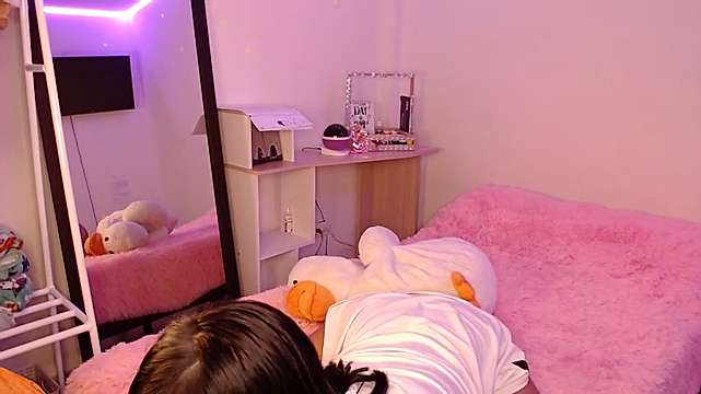 Annymer7 naked stripping on cam for live sex video chat