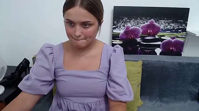 Beauty-Star naked stripping on cam for live sex video chat