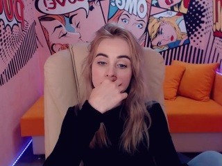 BellaMoor nude on cam – live sex chat