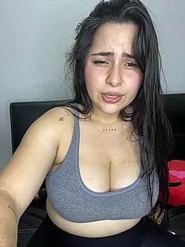biancasweet29 naked stripping on cam for live sex video chat