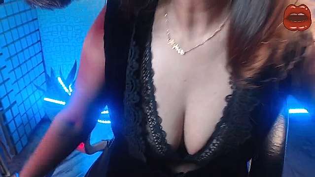 bkaur naked stripping on cam for live sex video chat