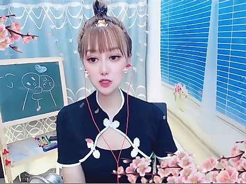 Butterfly_1314 naked stripping on cam for live sex video chat