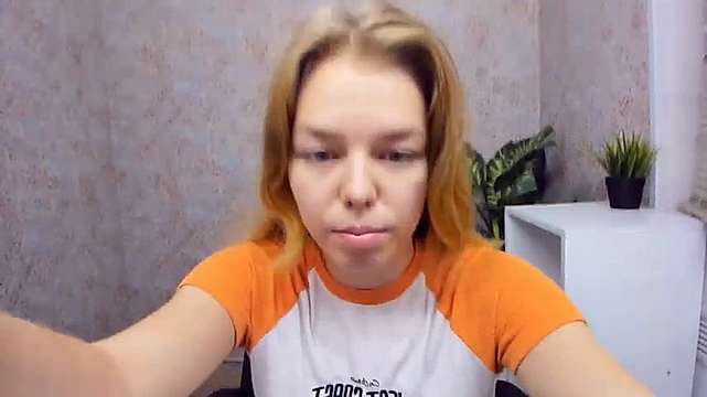 Christy_Avy naked stripping on cam for live sex video chat