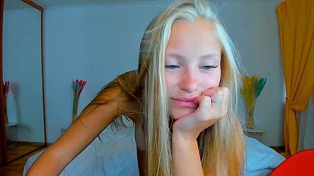 Cristall_White naked stripping on cam for live sex video chat