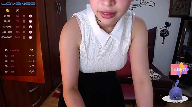 cristalpregnant naked stripping on cam for live sex video chat