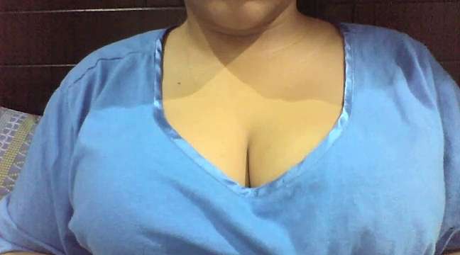 dairymilky_99 naked stripping on cam for live sex video chat