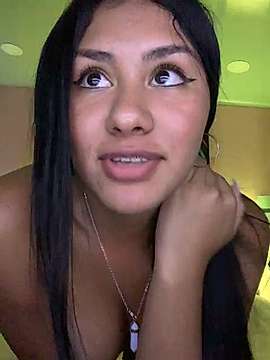 Dangirl_ naked stripping on cam for live sex video chat