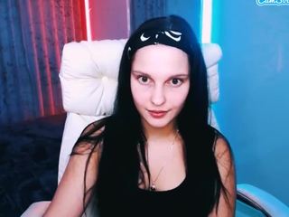 Deine-Nachbarin nude on cam – live sex chat