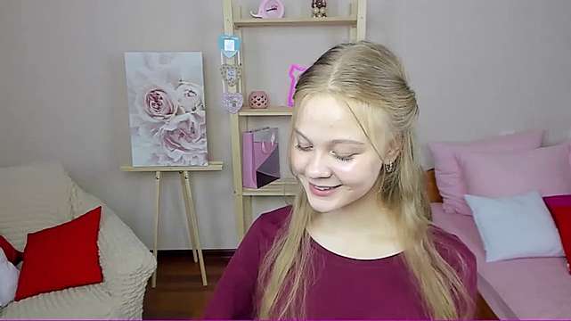 EllaVeryyCute naked stripping on cam for live sex video chat