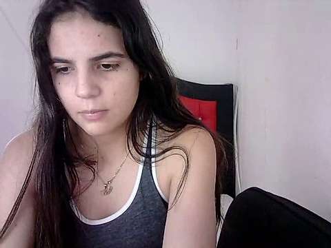 evangelinne_ naked stripping on cam for live sex video chat