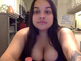 GiaAquilaa naked stripping on cam for live sex video chat