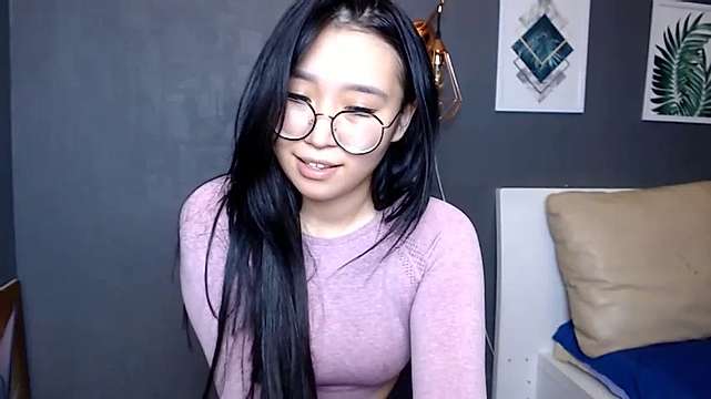 hasimo naked stripping on cam for live sex video chat