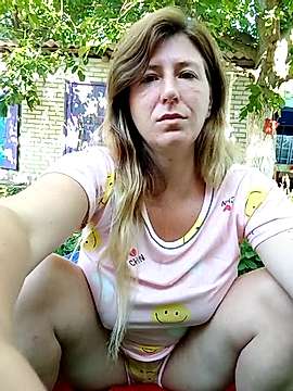 HOTTASHA naked stripping on cam for live sex video chat