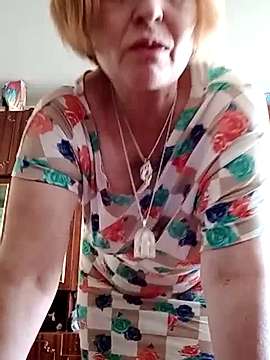 Irina2909@xh naked stripping on cam for live sex video chat