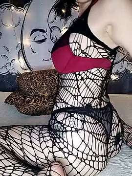 Jartiyerlibabe naked stripping on cam for live sex video chat
