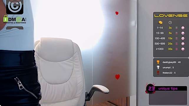 JessieJaye naked stripping on cam for live sex video chat