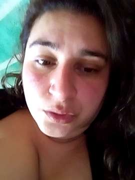 johanaLolas naked stripping on cam for live sex video chat
