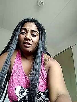 kandi2 naked stripping on cam for live sex video chat