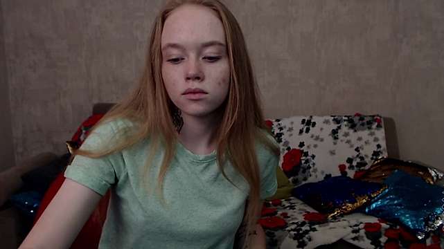 Kesina_Nori naked stripping on cam for live sex video chat