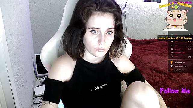 Kiss_Mary naked stripping on cam for live sex video chat