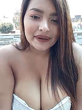 Lauren_rouse11 naked stripping on cam for live sex video chat
